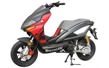 Скутер Stels  arrow 50 Benelli